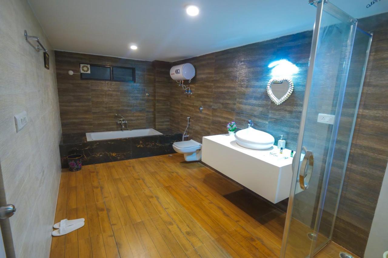 La Vita Nuova Resort Shaugaon Kültér fotó