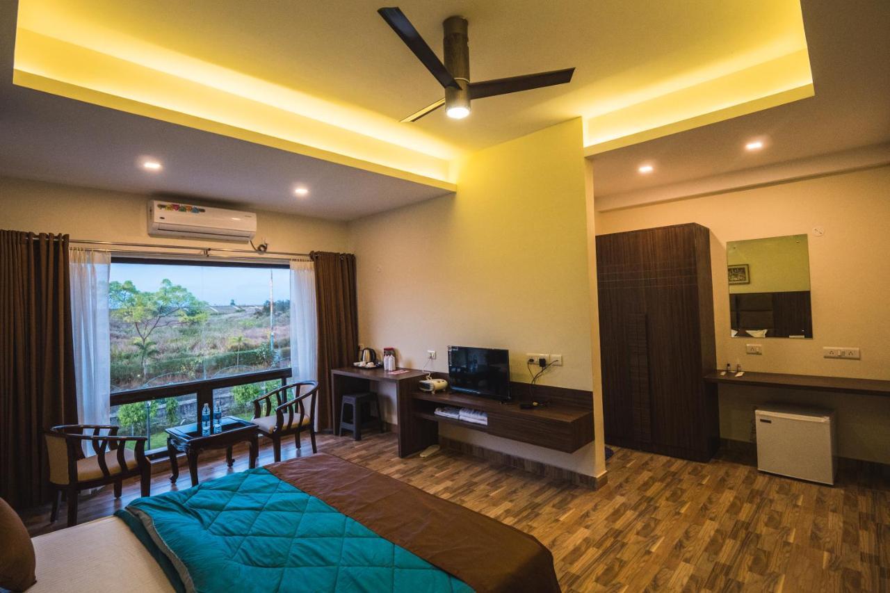 La Vita Nuova Resort Shaugaon Kültér fotó