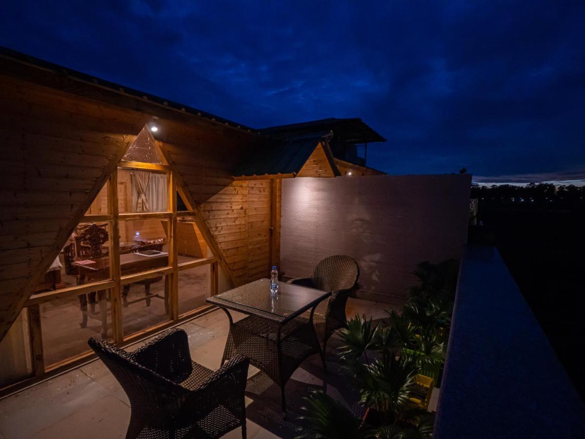 La Vita Nuova Resort Shaugaon Kültér fotó